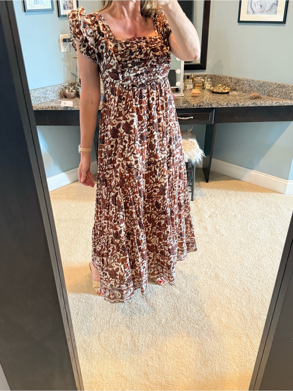 Brown & White Floral Tiered Maxi Dress Xs
